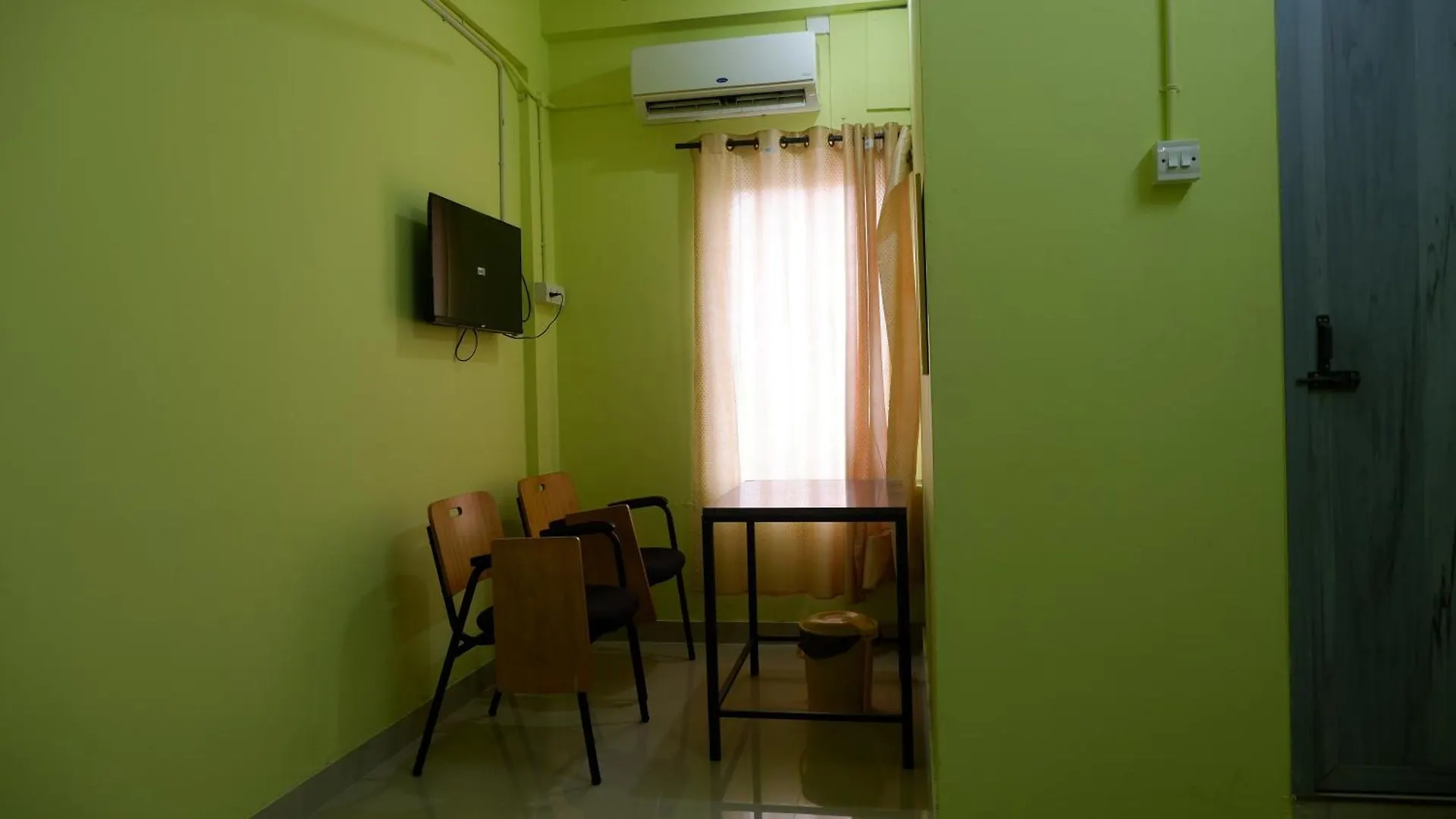 Lodge Easy Stay Eranhipalam Kozhikode India